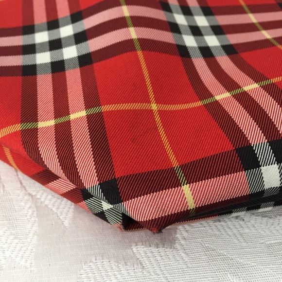 Burberry red check tote. Large - Picture 11 of 11